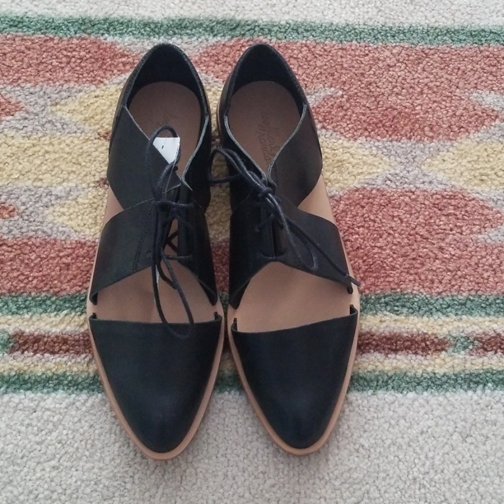 New Loffler Randall flats with unique front tie.